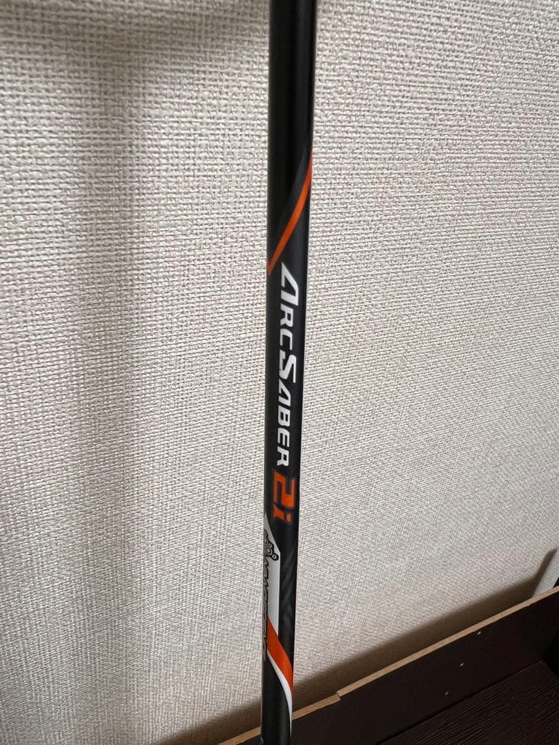 ARC SABER 2i バドミントンラケット