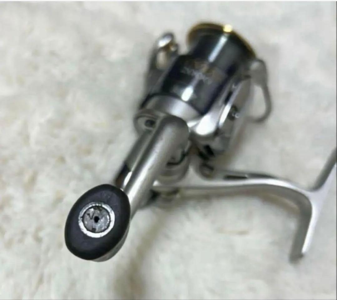 Daiwa ダイワ　Luvias 2000 ABS スピニングリール