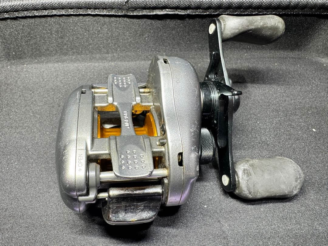 ラスト１台　SHIMANO　シマノ　07メタニウムMg7 7.0:1 ハイギア