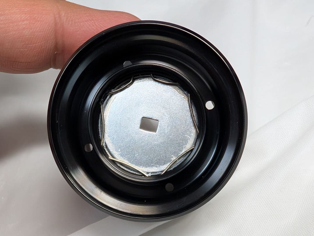 ダイワ　 24ルビアス LT2500S-DH 管776FP スプール　美品