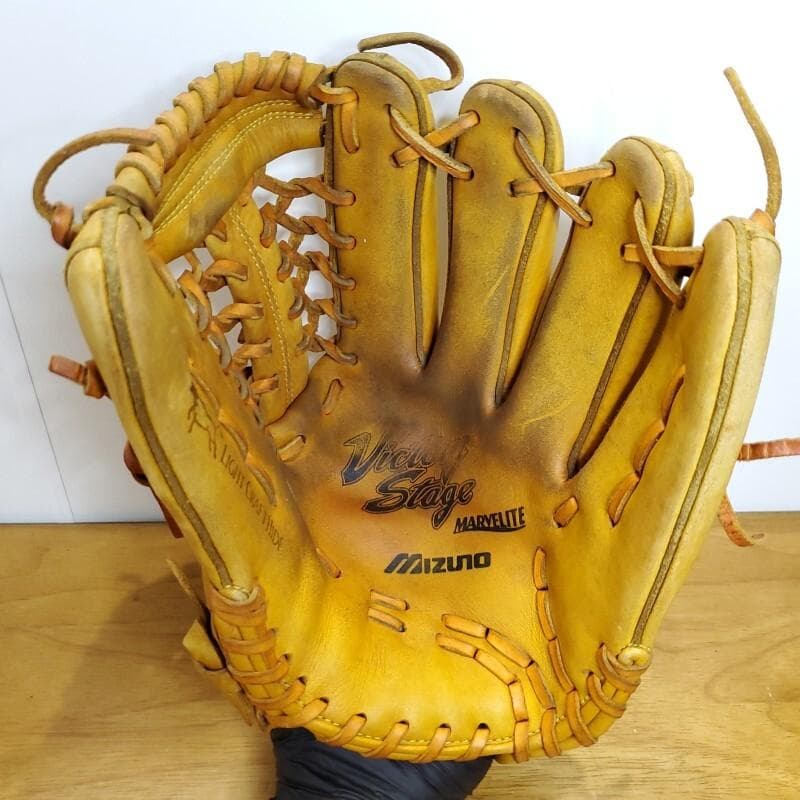 ミズノ マーベライト Mマークラベル 大きめ三塁向け 内野用 軟式グローブ