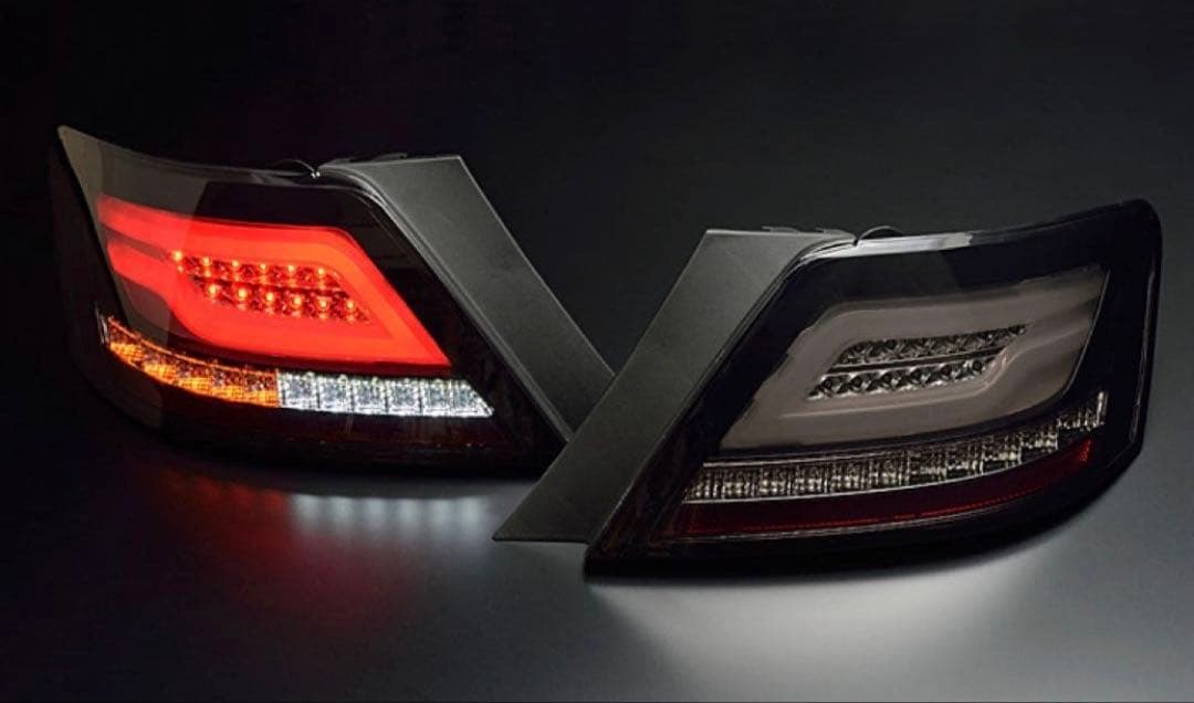 トヨタ マークX 120系 USテールライト X2005-09スモークブラック