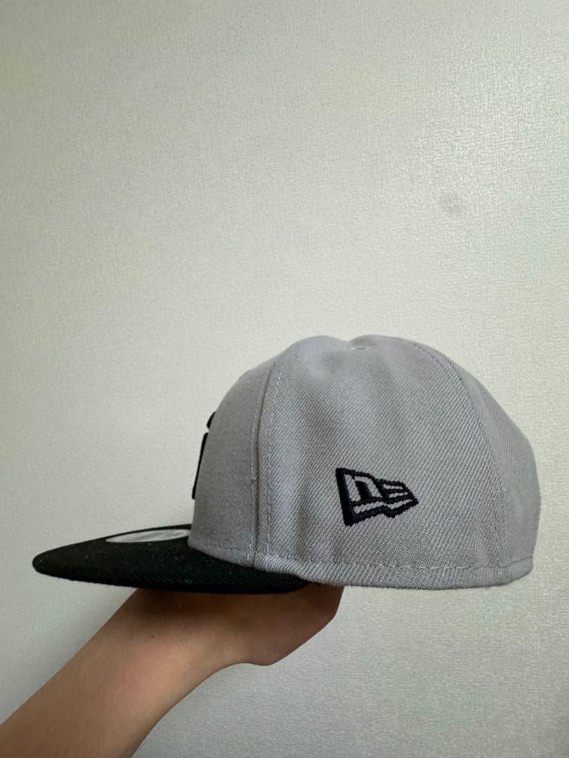 【2月限定価格！】NEW ERA 阪神タイガースキャップ(グレー)