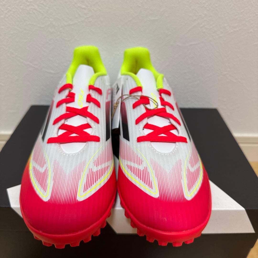 adidas アディダス　F50 CLUB TF トレシュー　白　27cm 新品