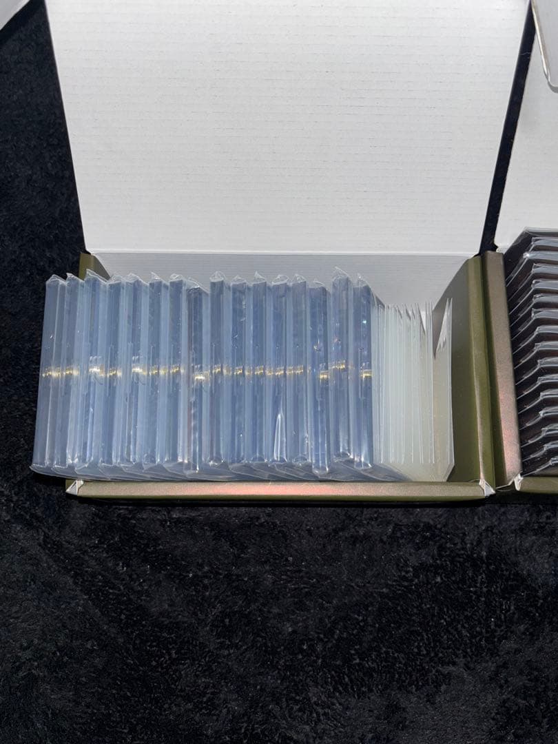 16個セット 遊戯王公式マグネットカードローダー　インナースリーブ　デッキケース