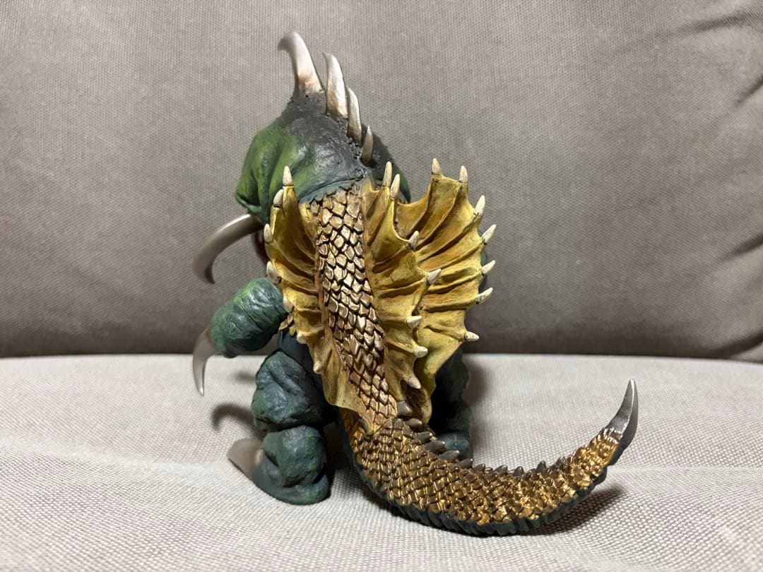 ガイガン　デフォリアル