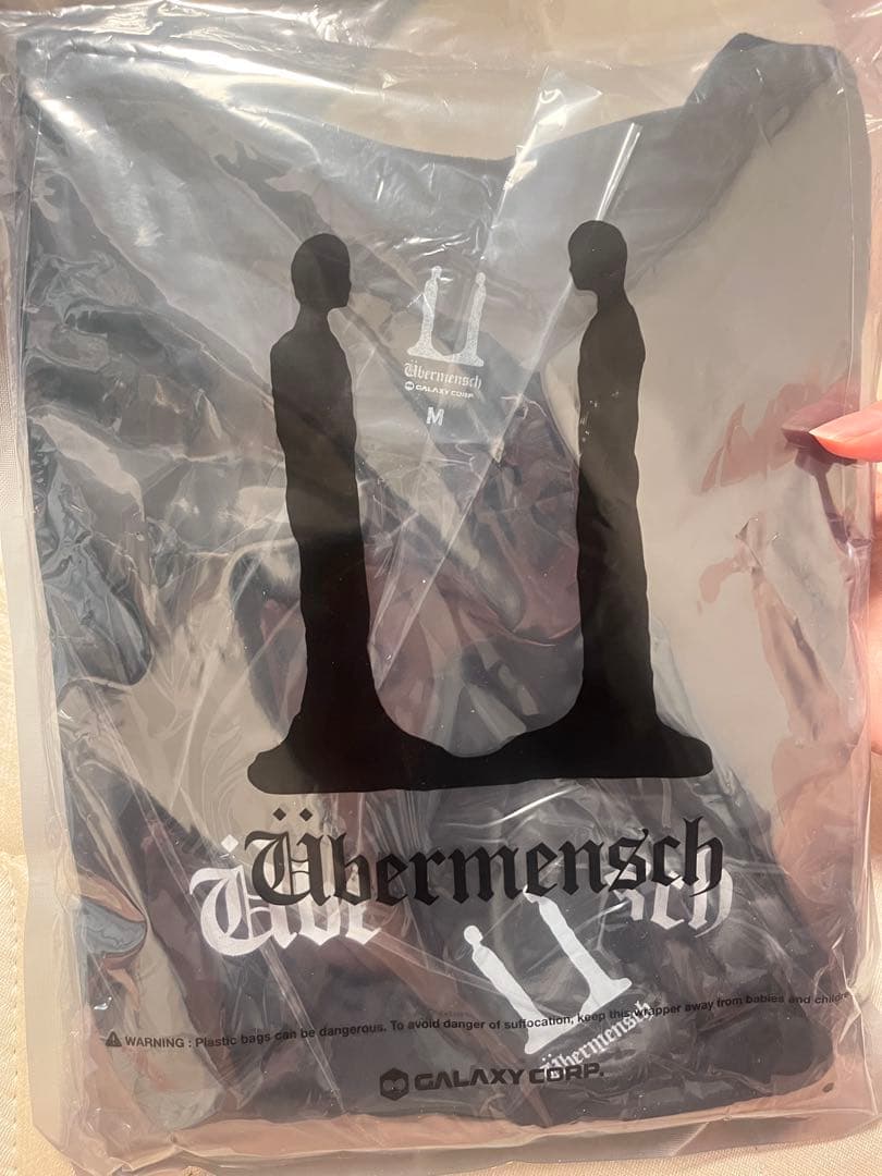 新品G-DRAGON Übermensch Tシャツ半袖Mサイズ黒ブラック