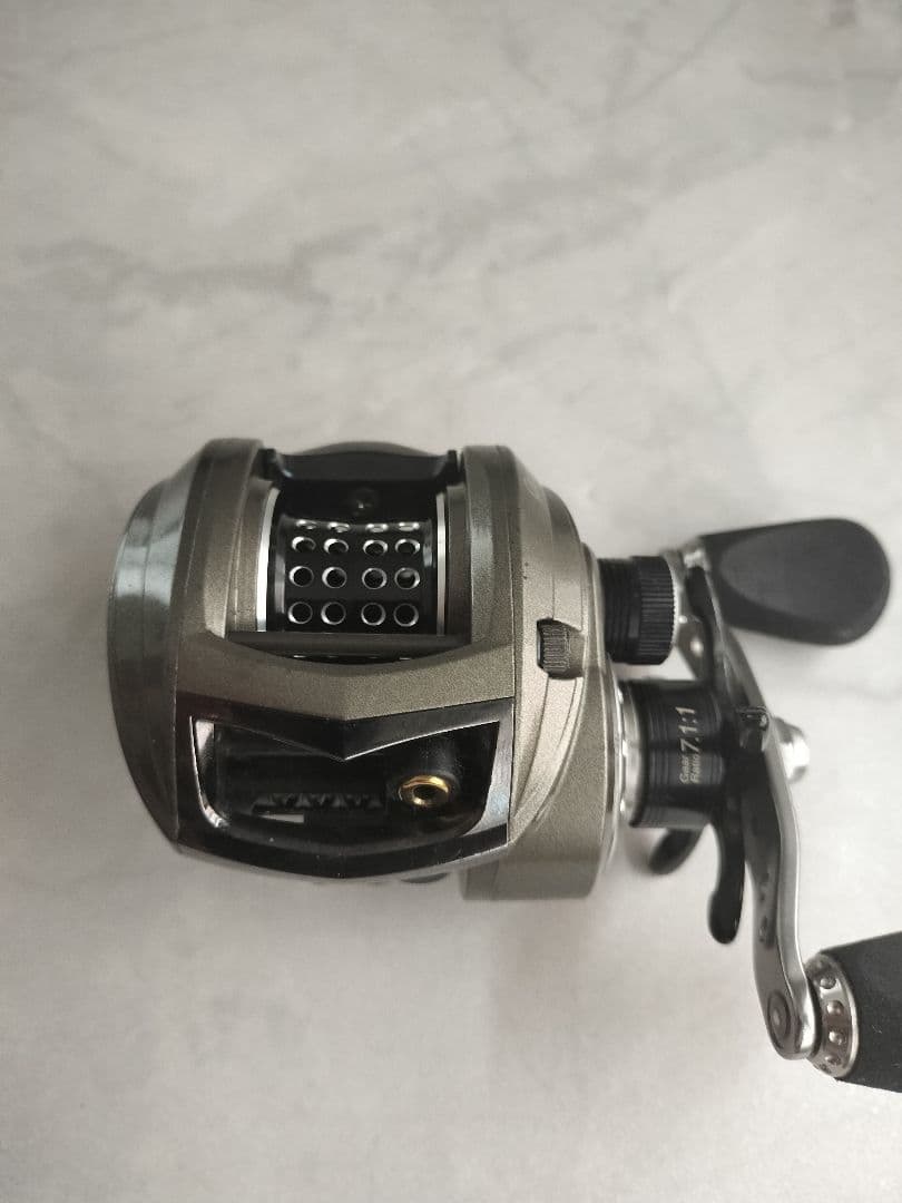 アブガルシア　Revo LT,ALT