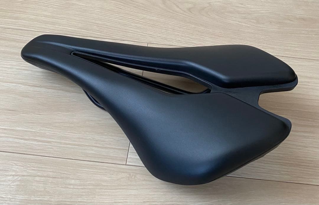 PINARELLO ピナレロMOSTモストショートノーズサドルLYNXリンクス