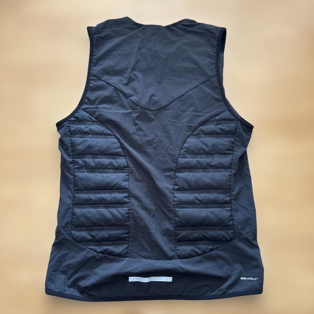 Nike AERLOFT ブラック ベスト