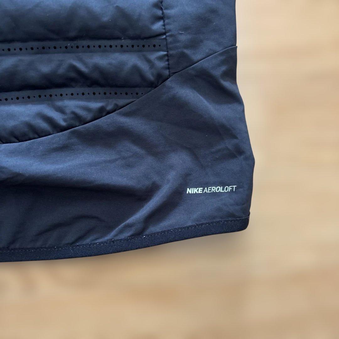 Nike AERLOFT ブラック ベスト