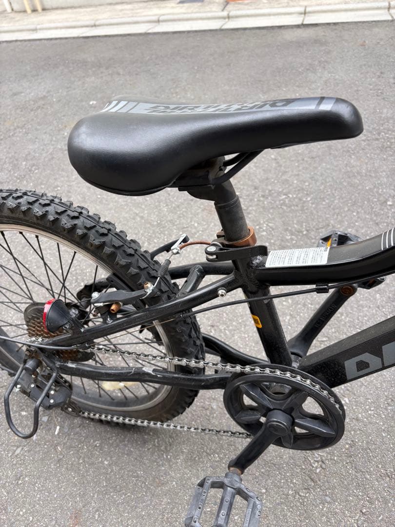ダートレイル ジュニア 20インチ 7段変速 自転車