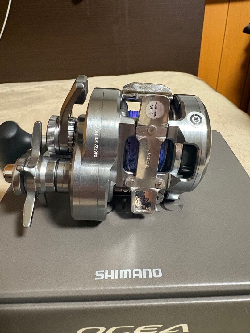 リール SHIMANO OCEACONQUEST 301HG
