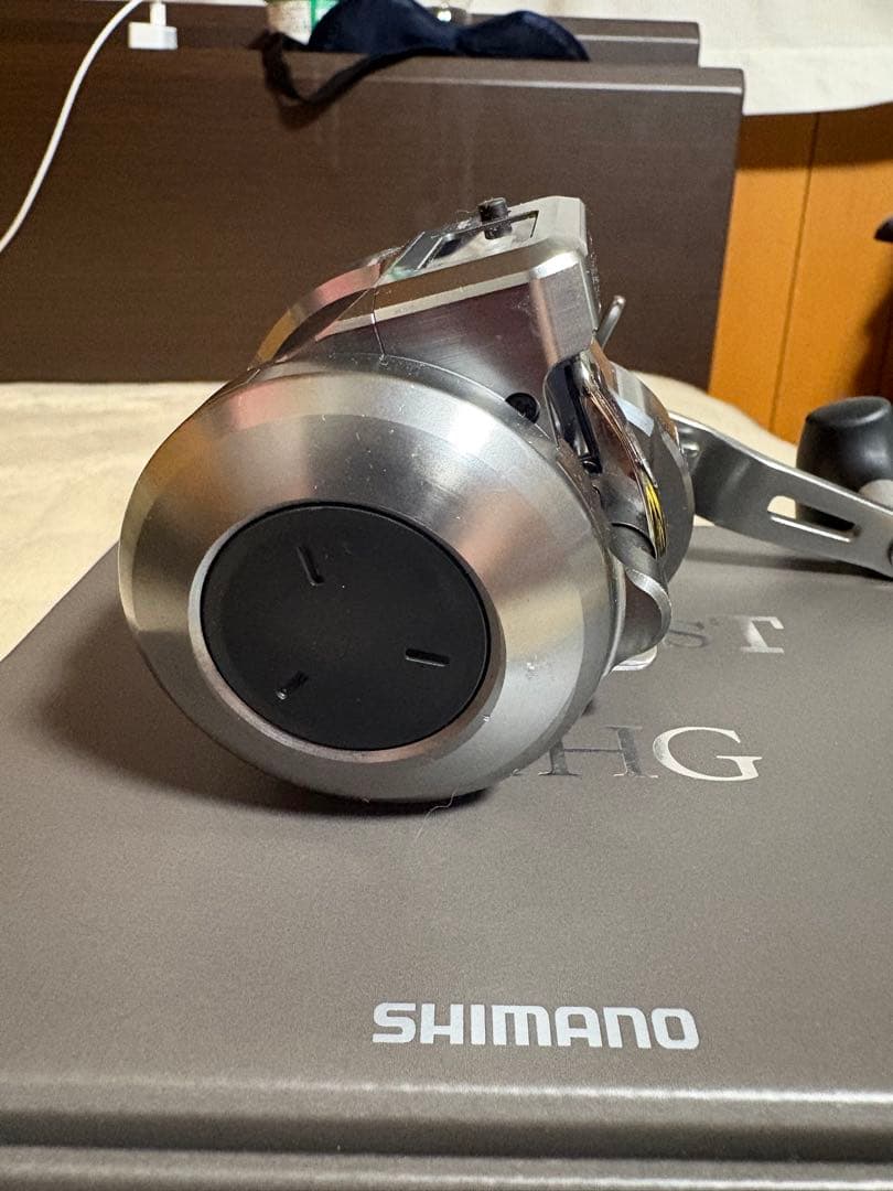 リール SHIMANO OCEACONQUEST 301HG