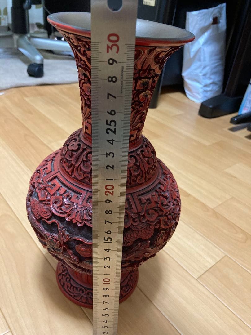 中国古美術 堆朱 细密彫刻が双龍紋壼