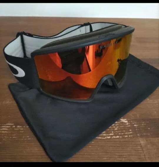 メガネ使用OK！OAKLEY target line L　ゴーグル