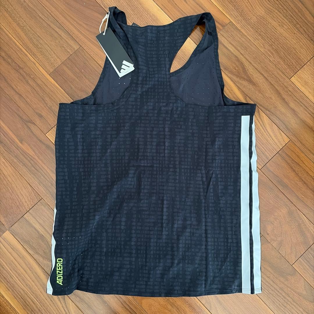 adidas ADIZERO タンクトップ カーボングレー 新品