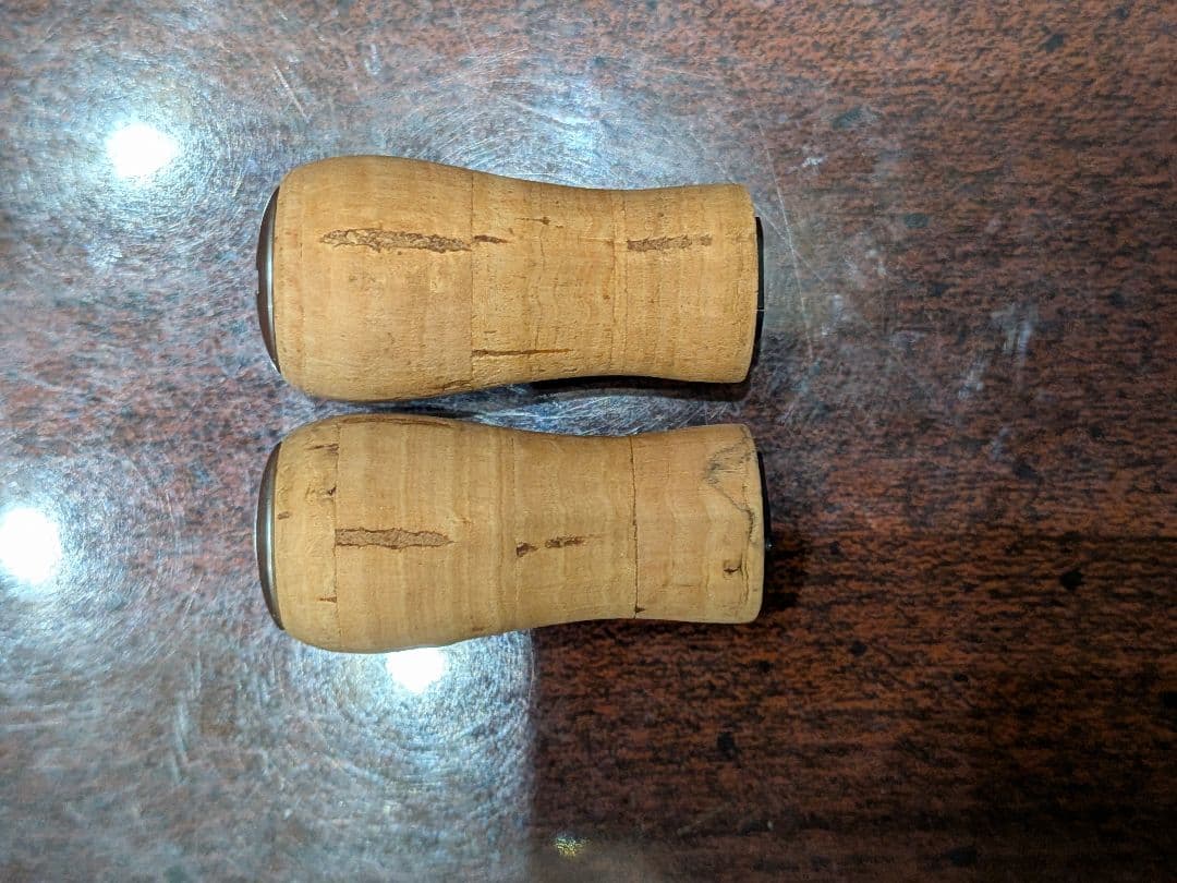 しゅんくるゆ 夢屋　SHIMANO コルクハンドルノブ2個