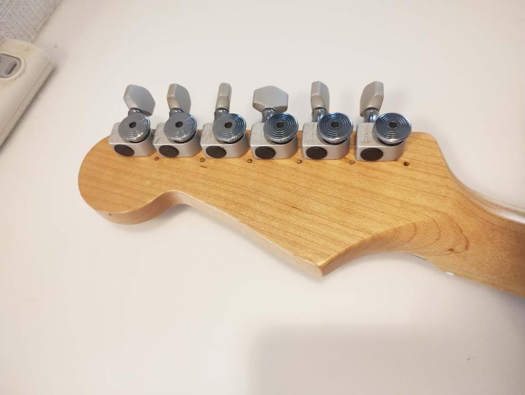 【美品】Fender ストラトキャスター【激レア】