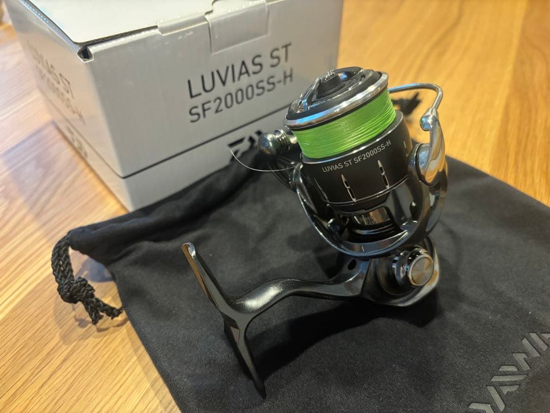 【超美品】ダイワ ルビアス ST SF2000SS-H　DAIWA LUVIAS