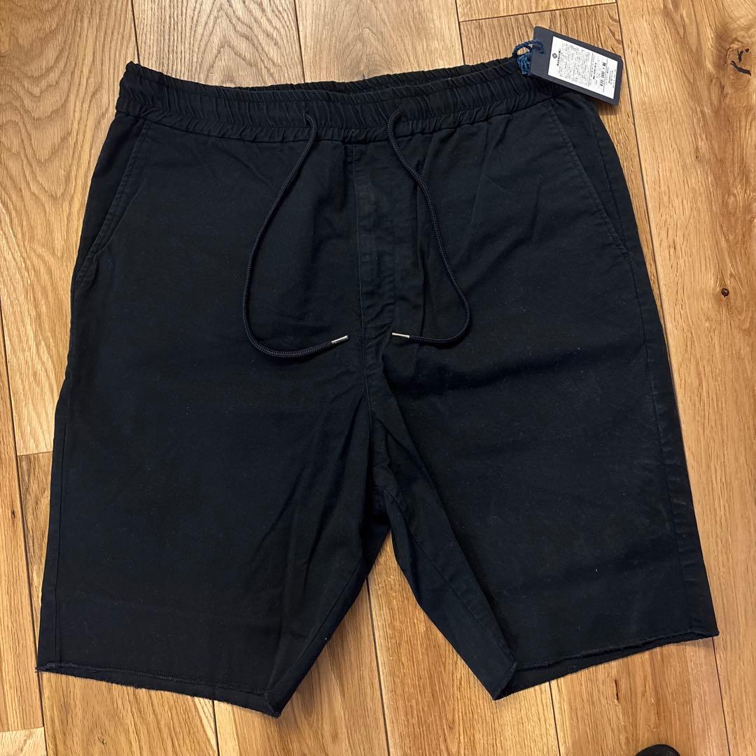 【新品未使用】muta ショートパンツ 波模様刺繍付き XL