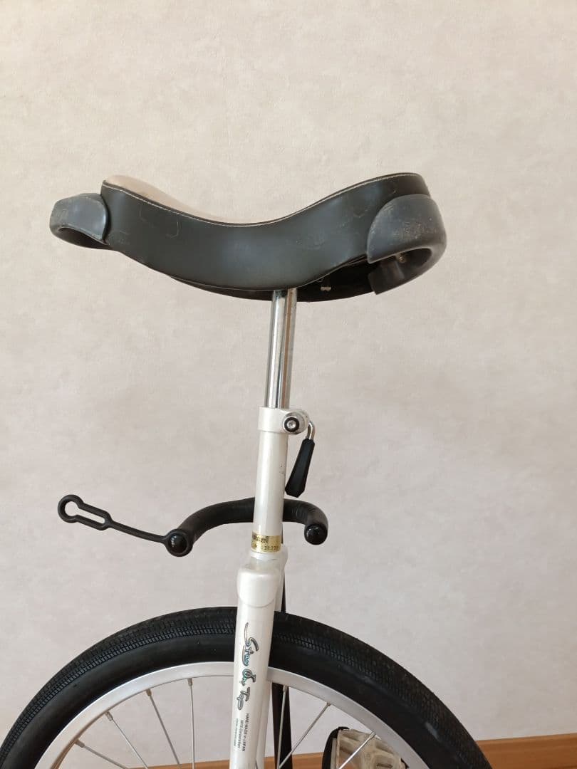 一輪車　20インチ　MYS