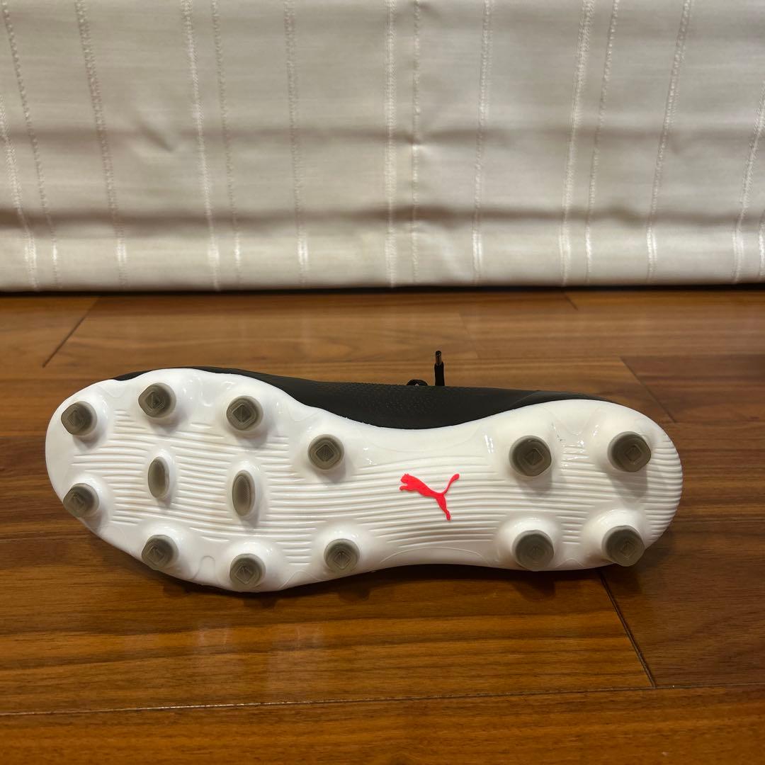 Puma King Ultimate HG サッカーシューズ