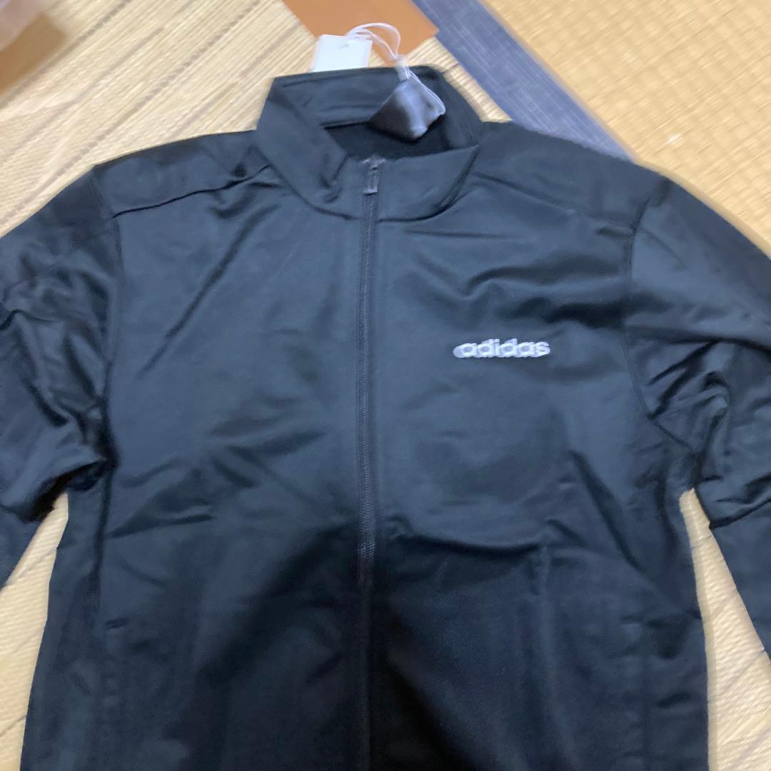 adidas ブラックジャージ上下セット Mサイズ