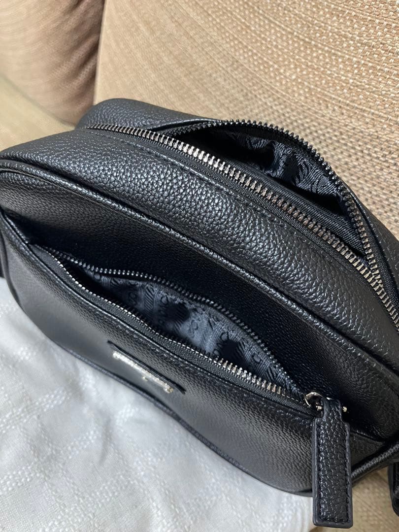 PRADA♡ユニセックス♡レザーショルダー