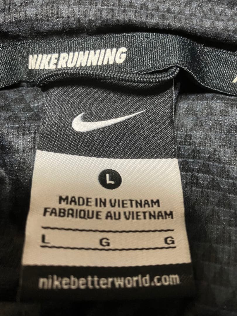 中古NIKEナイキランニングジャケットウィンドブレーカー