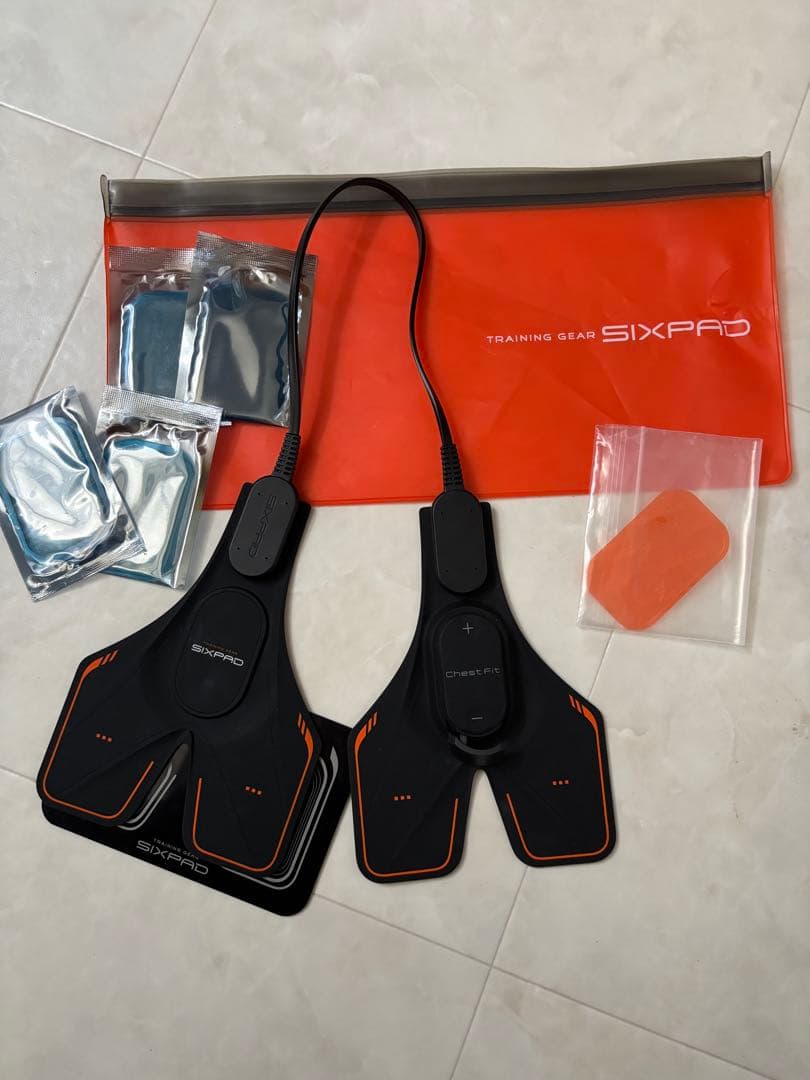 SIXPAD EMSトレーニングデバイス