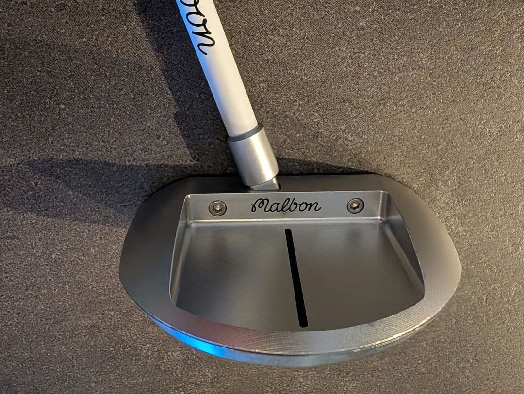 限定40本 Malbon Golf × ROLL KING Putter