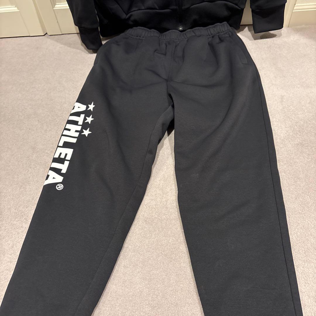 上下セット　アスレタ　ATHLETA セットアップ　スウェット2025年1月購入