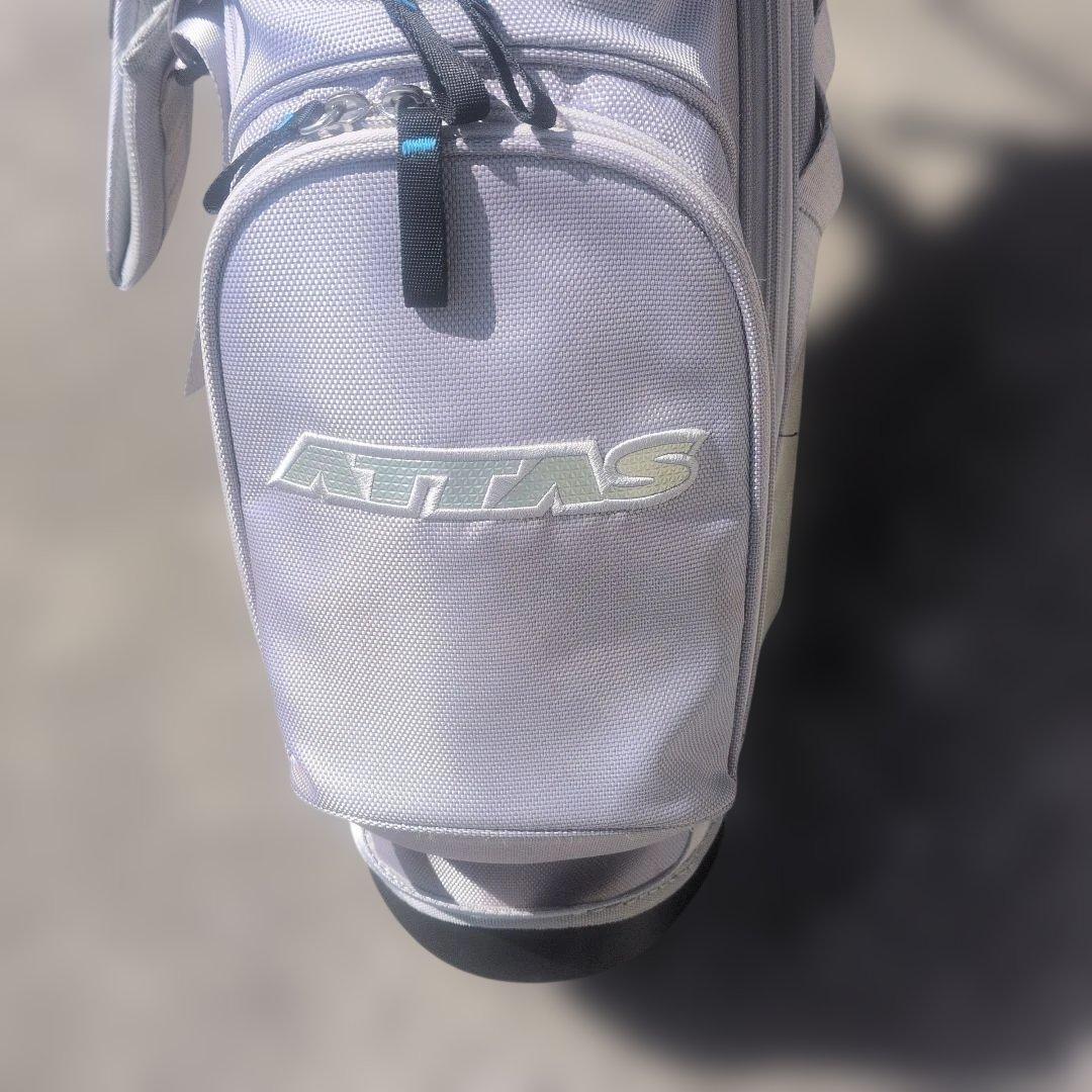 ATTAS シルバー キャディバッグ ヘッドカバー付き