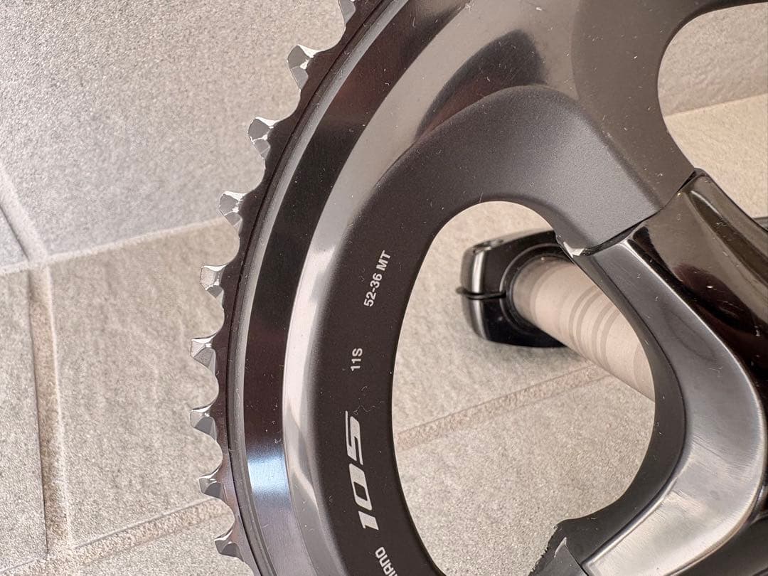 Shimano 105 クランクセット 52-36T 11速