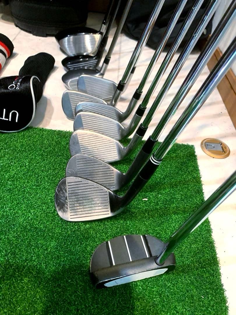 豪華　テーラーメイド　RBZ ゴルフクラブ 本格フルセット タイトリスト