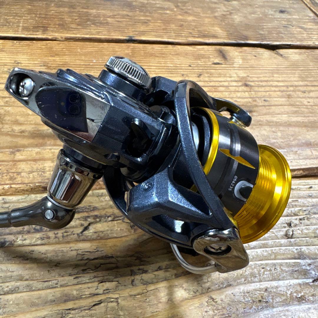15 ダイワ　フリームス 2508 Daiwa FREAMS スピニング　バス