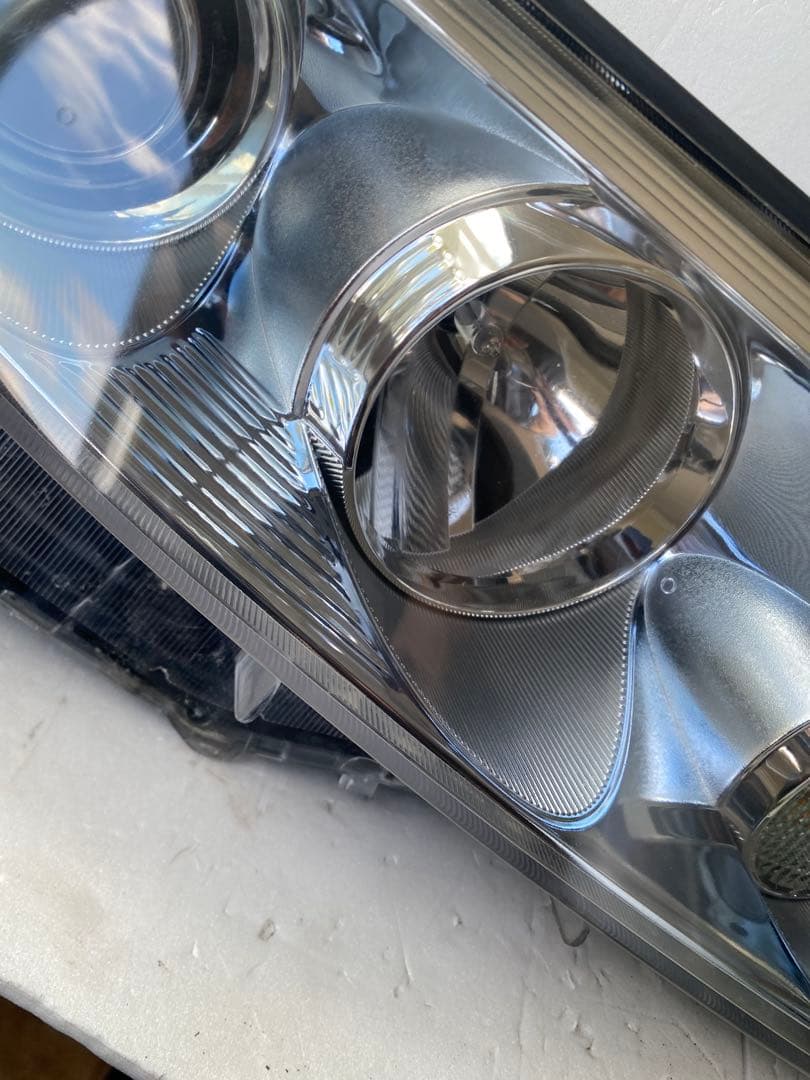 トヨタ エスティマ 50系 純正 HID ヘッドライト 左右セット KOITO