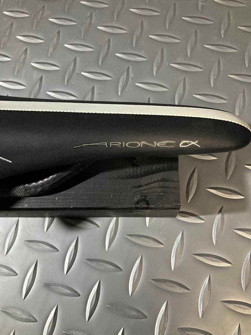 新品　fi'zi:k Arione CX カーボン