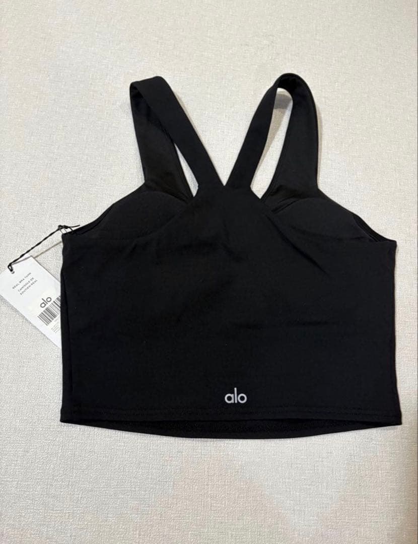 ALO yoga タンクトップAIRBRUSH REAL BRA ブラック