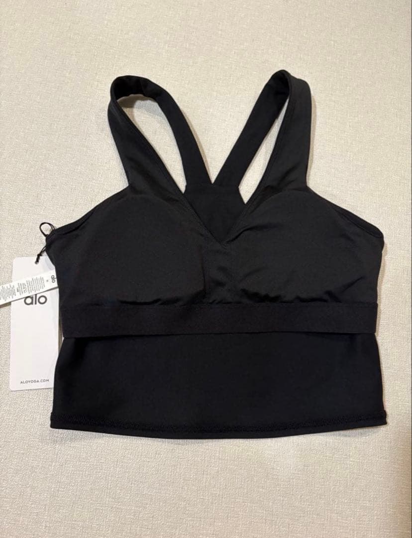 ALO yoga タンクトップAIRBRUSH REAL BRA ブラック