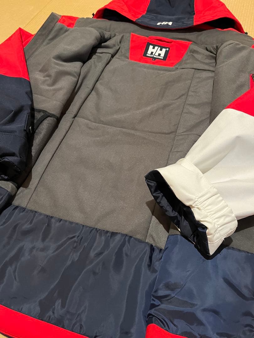 美品 HELLY HANSEN ヘリーハンセン スノーボード スキー ウェア L
