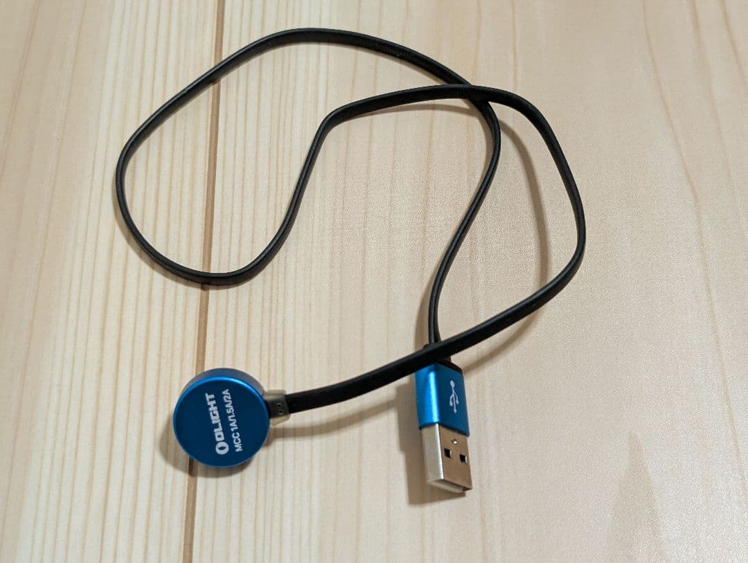 OLIGHT Arkfeld LED/レーザー EDCライト グリーン