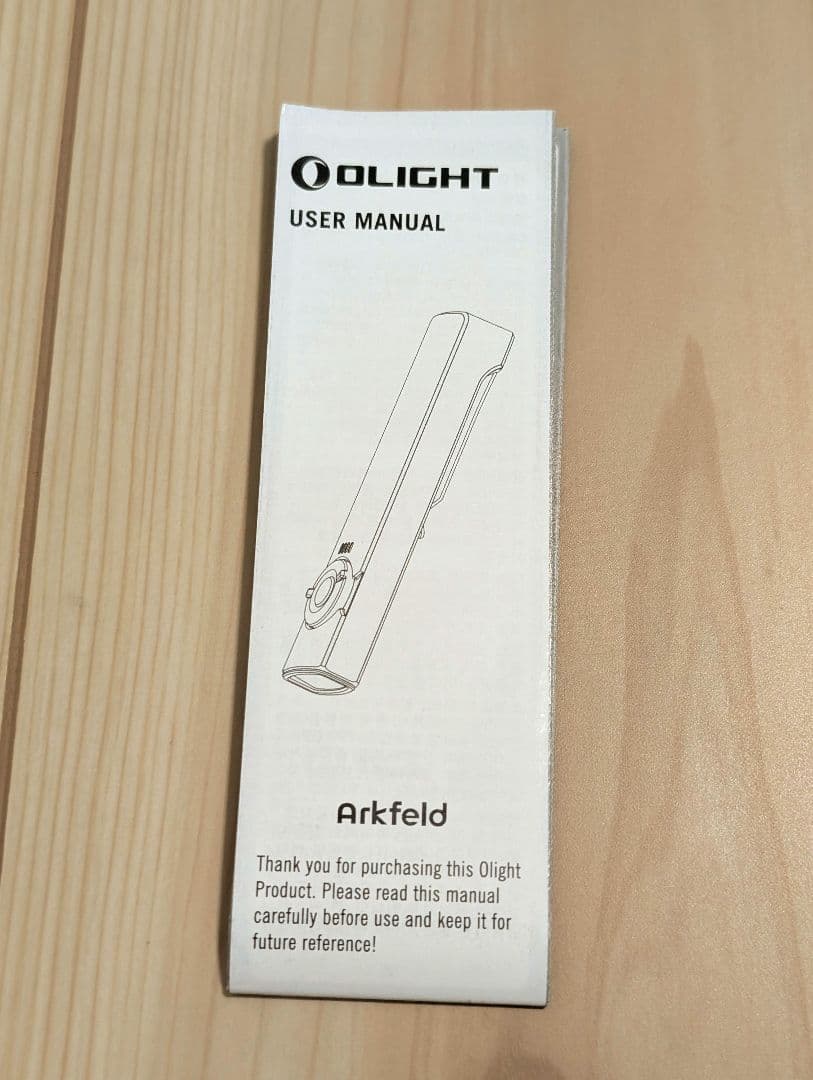 OLIGHT Arkfeld LED/レーザー EDCライト グリーン