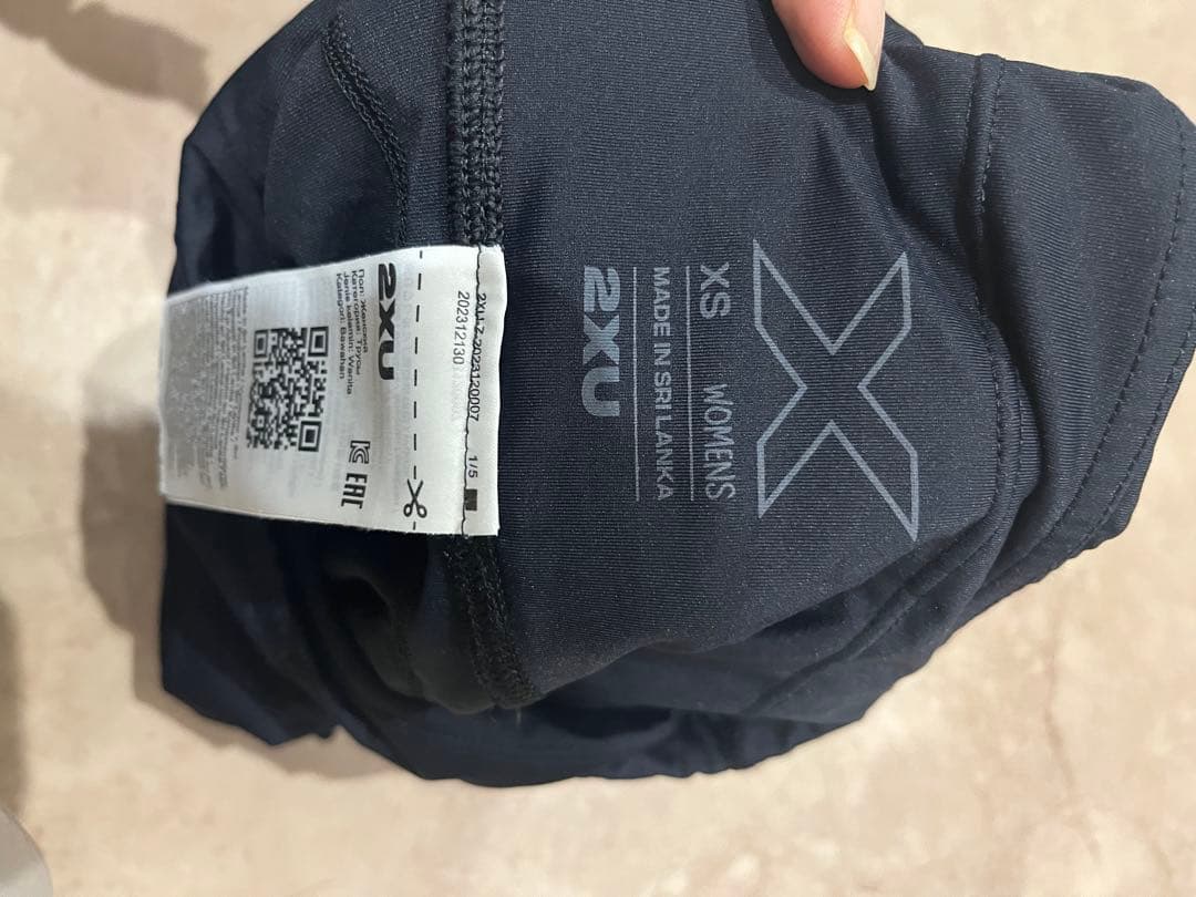 2XU ハーフタイツ レディース　XS