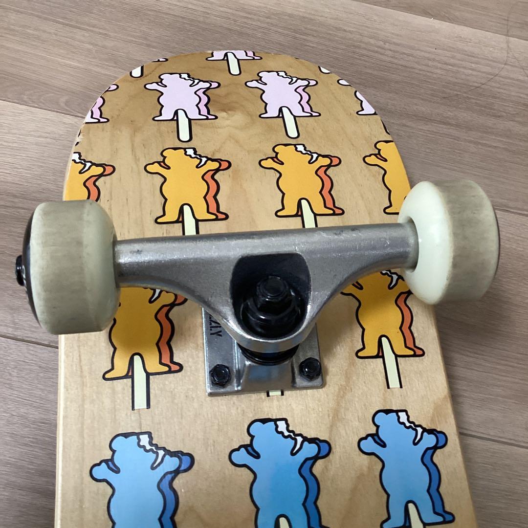 キッズ GRIZZRYのスケートボードとボードバッグセット