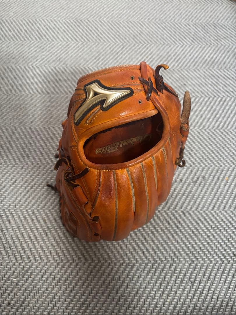 Mizuno グローバルエリート 軟式グローブ オレンジ オールラウンド用