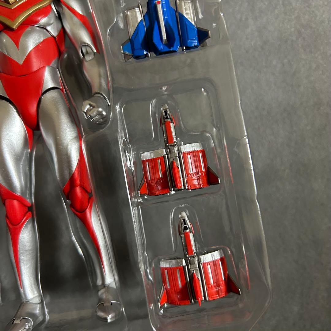 ウルトラアクト　ウルトラマンガイア & XIGファイターセット