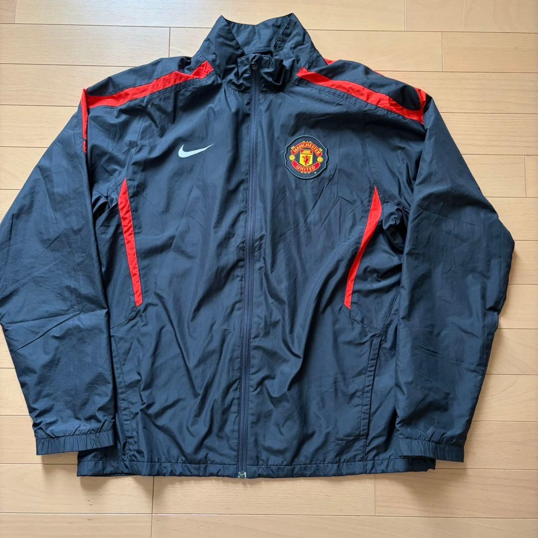 NIKE ナイキ マンチェスターユナイテッド ウィンドブレーカー 上下セット Ｌ