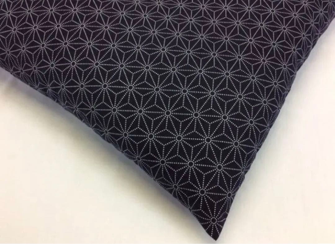 【新品工場より出来たて発送】小座布団 麻の葉 45×45㎝ 紺 7枚エンジ7枚
